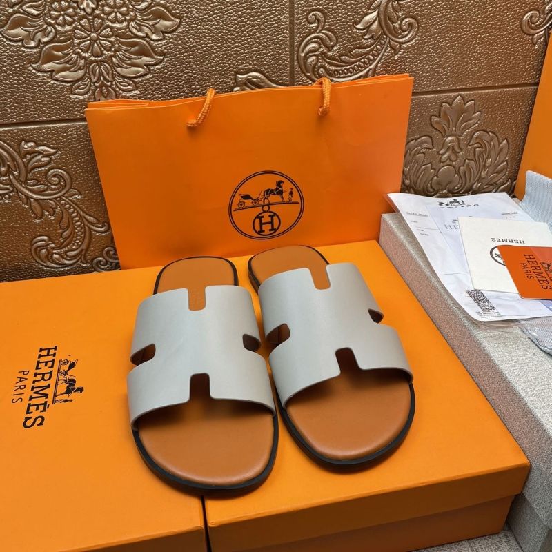 H**mes slippers
